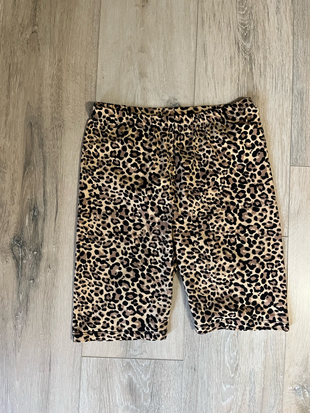 Zenana Outfitters women’s  Leopard-Print bike Shorts - Tan & Black